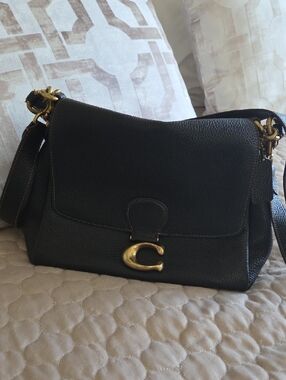 Coach Black Pebbled Leather Shoulder Bag with Gold Hardware